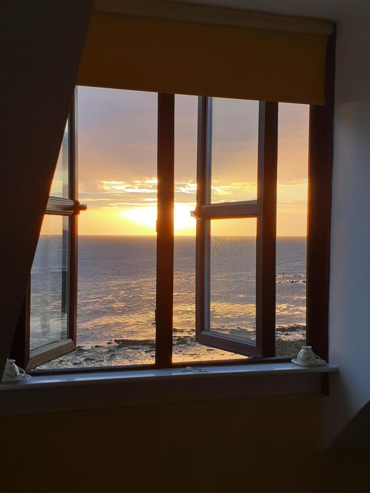 Drummore The Old Cornstore A Beautiful Suite Overlooking The Sea المظهر الخارجي الصورة